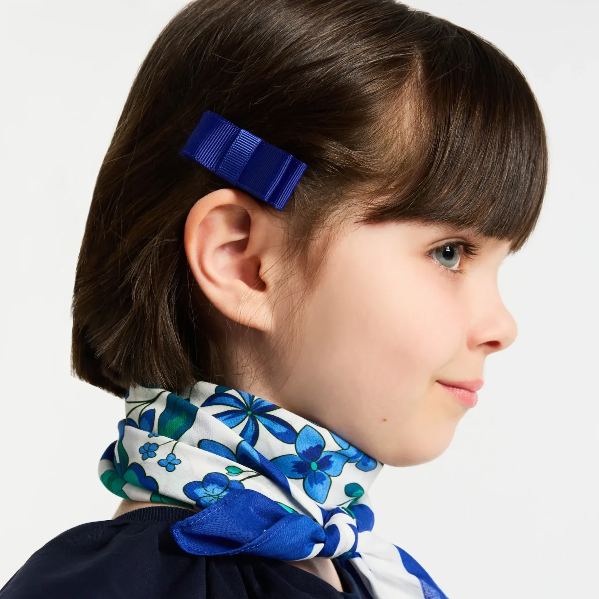 View 1 - Girl duo of snap hair clips